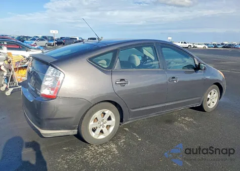 2010 Toyota Prius z USA, uszkodzony, nr VIN JTDKB20U993511526